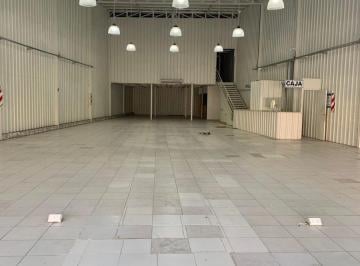 Local comercial · 730m² · Local Comercial Sobre Av Libertador Este, Santa Lucia