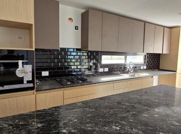 Casa · 130m² · 4 Ambientes · 2 Cocheras · Casa en Venta en San Ramiro, Pilar del Este, Pilar