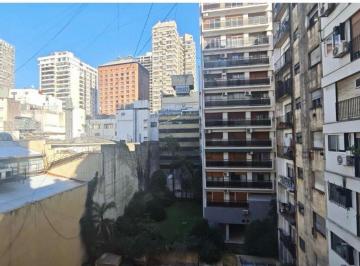 Departamento de 2 ambientes, Recoleta · Av Libertador y Montevideo 2 Amb Cfte Pulmon