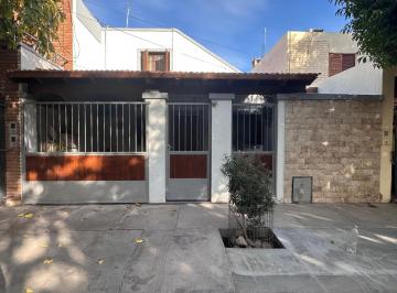 Casa · 120m² · 5 Ambientes · 1 Cochera · Casa Duplex