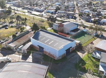 Depósito · 1100m² · Depósito de 1.100 m² Sup. Cubierta en Alquiler en Combatientes de Malvinas Al 1500, Campana