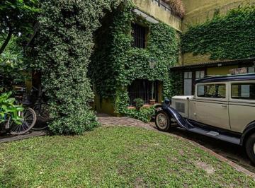 Casa · 220m² · 5 Ambientes · 1 Cochera · Venta Casa 5 Amb Jardin Cochera Villa Urquiza