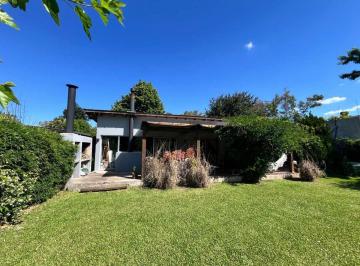 PH · 66m² · 3 Ambientes · 1 Cochera · PH Tipo Casa en Barrio Cerrado con Jardín y Pileta