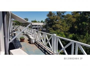 Oficina comercial · 300m² · 10 Ambientes · 4 Cocheras · Lomas de San Isidro - Oficina Venta Usd 550.000