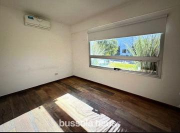 Casa · 189m² · 5 Ambientes · 4 Cocheras · Casa en Vistas a La Venta Puertos Escobar