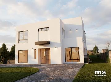 Casa de 5 ambientes, Escobar · Casa de Diseño a Estrenar en San Sebastián
