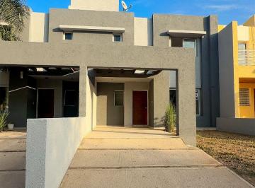 PH de 4 ambientes, Córdoba · Venta Duplex Tres Dorm.