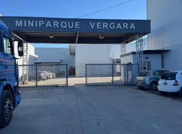 Bodega-Galpón · 420m² · Nave Industrial en Berazategui en Alquiler