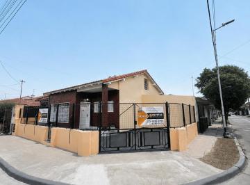 PH · 54m² · 3 Ambientes · 1 Cochera · PH 3 Ambientes Venta en Camacua Esquina Friuli 2059 (Wilde)