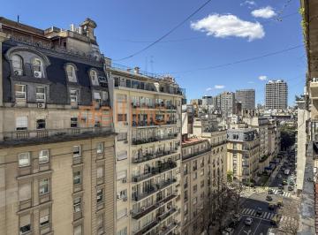Departamento · 277m² · 5 Ambientes · 1 Cochera · Excelente Oportunidad en Av Alvear - Recoleta - en Venta, Piso Alto con Cochera