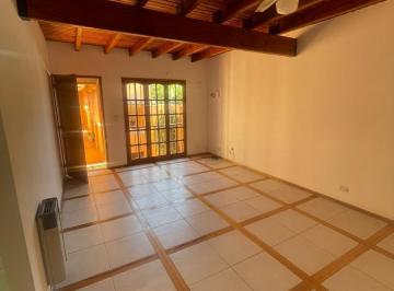 Departamento · 70m² · 3 Ambientes · 1 Cochera · Departamento en Godoy Cruz