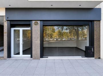 Local comercial · 500m² · 11 Ambientes · Alquiler Local Comercial Sobre Av Colon
