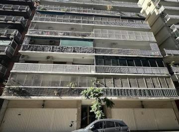 Departamento · 83m² · 4 Ambientes · 1 Cochera · Venta 4 Ambientes Dependencia y Cochera