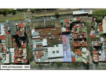 Terreno · 470m² · Terreno Sobre Rivadavia Varios Usos. Oportunidad Lote 8 Fte