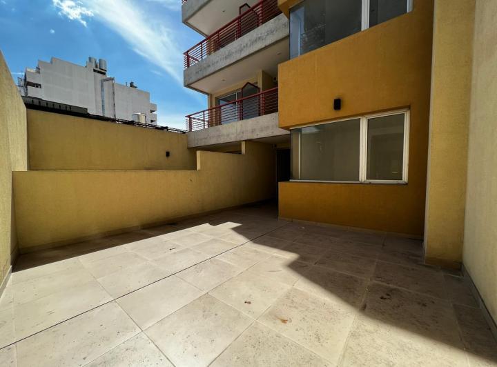 Alquiler Departamento 2 Ambientes con Patio en Velez Sarsfield