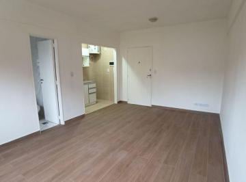 Oficina comercial de 1 ambiente, Villa del Parque · Villa del Parque - Monoambiente Al Frente - Apto Profesional - Todo a Nuevo