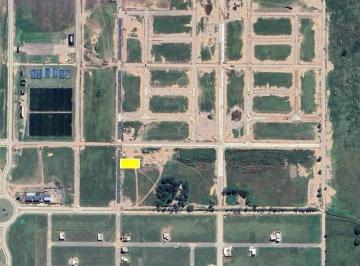 Terreno · 273m² · Lote en Venta en Abras de Manantiales