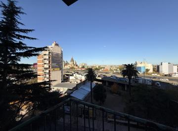 Departamento · 85m² · 3 Ambientes · Departamento 3 Ambientes en Alquiler en Parque Chacabuco con Balcón Al Frente