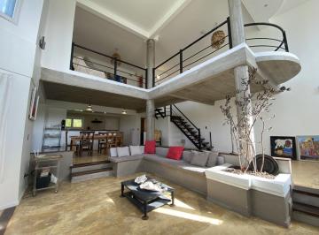 Casa · 168m² · 3 Ambientes · Casa en San Carlos