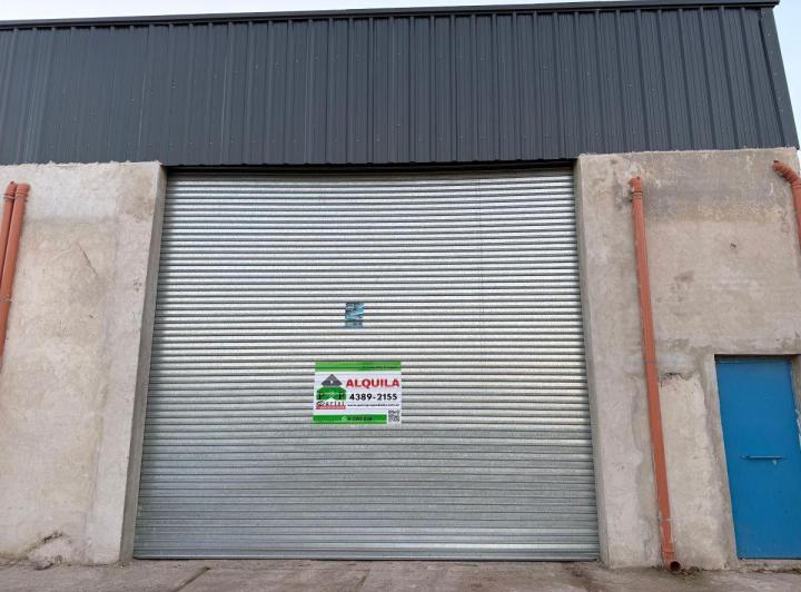 Bodega-Galpón · 300m²