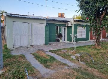 Casa · 65m² · 3 Ambientes · 1 Cochera · Casa en Venta – B° Itatí, Avellaneda