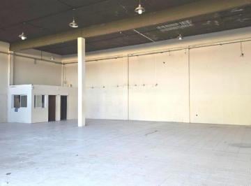 Local comercial · 275m² · Local en Villa Santos Tesei