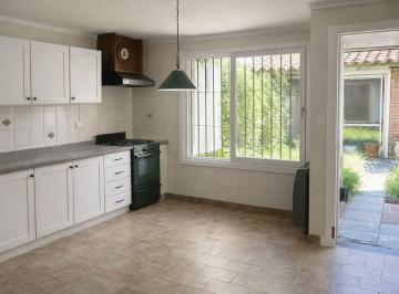 Casa · 115m² · 4 Ambientes · 4 Cocheras · Venta Casa en Quilmes Potencial Reciclar Proyecto