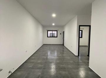 Casa · 75m² · 4 Ambientes · 1 Cochera · Duplex 2 Dorm. en Valle Cercano