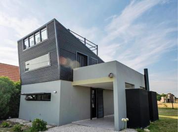 Casa · 61m² · 2 Ambientes · 1 Cochera · Casa - El Marquesado