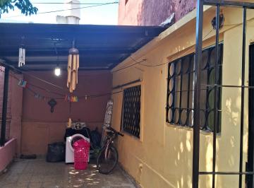 PH en Venta de 4 ambientes Munro · Venta o Permuta por Casa Menor Valor en La Costa Atlantica Montaña. Relacionado