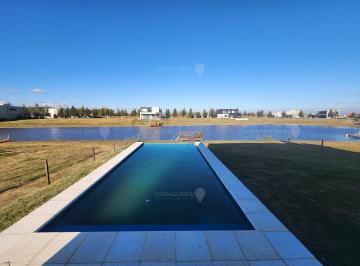 Casa · 250m² · 6 Ambientes · 3 Cocheras · Casa Chalet en Alquiler en El Naudir, Escobar, G. B. a. Zona Norte