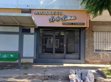 Local comercial · 28m² · Local Alquiler Ituzaingo