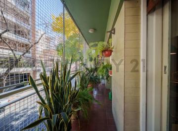 Departamento · 78m² · 3 Ambientes · 1 Cochera · Venta Depto 3 Amb + Dependencia con Cochera y Patio - Flores