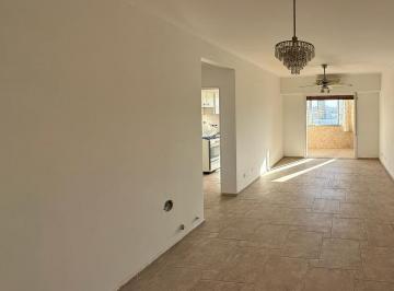 Departamento · 53m² · 3 Ambientes · 1 Cochera · Venta Departamento 3 Ambientes Avellaneda Centro
