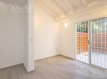PH · 53m² · 2 Ambientes · Venta PH 2 Amb a Estrenar Bernal!