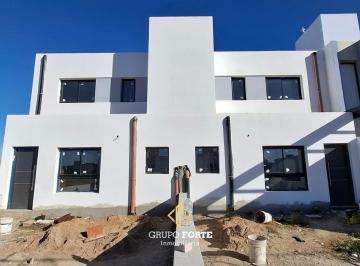 Casa · 110m² · 3 Ambientes · 1 Cochera · Oportunidad en Docta, Exclusivo Duplex a Estrenar!