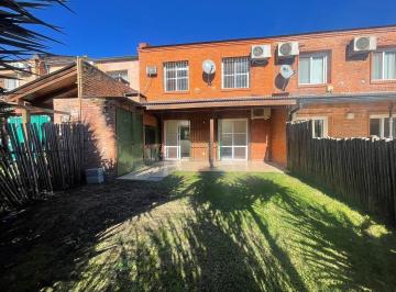 Casa · 72m² · 3 Ambientes · 2 Cocheras · Casa Dúplex en Alquiler en Nuevo Pilar, Pilar, G. B. a. Zona Norte