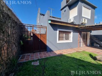 Casa · 265m² · 5 Ambientes · 1 Cochera · Casa en Pilar