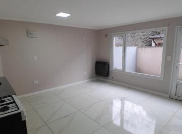 Departamento · 1 Ambiente · Monoambiente Centrico en Alquiler en El Centro de El Bolson
