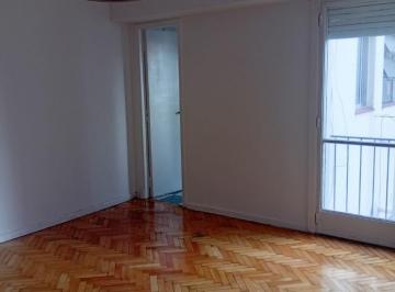 Departamento · 70m² · 3 Ambientes · Departamento 3 Ambientes - Amplio Todo Luz