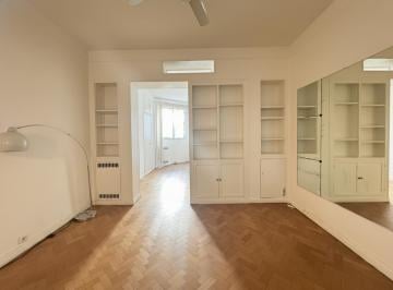 Departamento · 37m² · 2 Ambientes · Lindisimo Dos Ambientes con Muebles en Recoleta