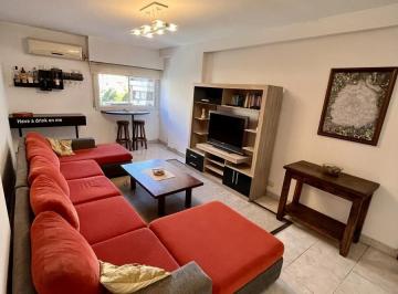 Departamento · 68m² · 3 Ambientes · Departamento en Alquiler - 2 Dorm. 1 Baño - Lomas de Zamora