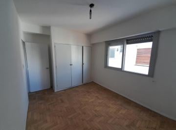 Departamento · 46m² · 3 Ambientes · Departamento en Venta - 2 Dorm. 1 Baño - Flores