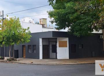 Casa · 120m² · 5 Ambientes · Casa en Venta - 3 Dorm. 2 Baños - La Plata