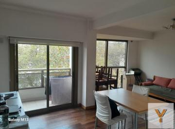 Departamento · 78m² · 3 Ambientes · 1 Cochera · Departamento en Alquiler - 2 Dorm. 1 Baño - La Plata