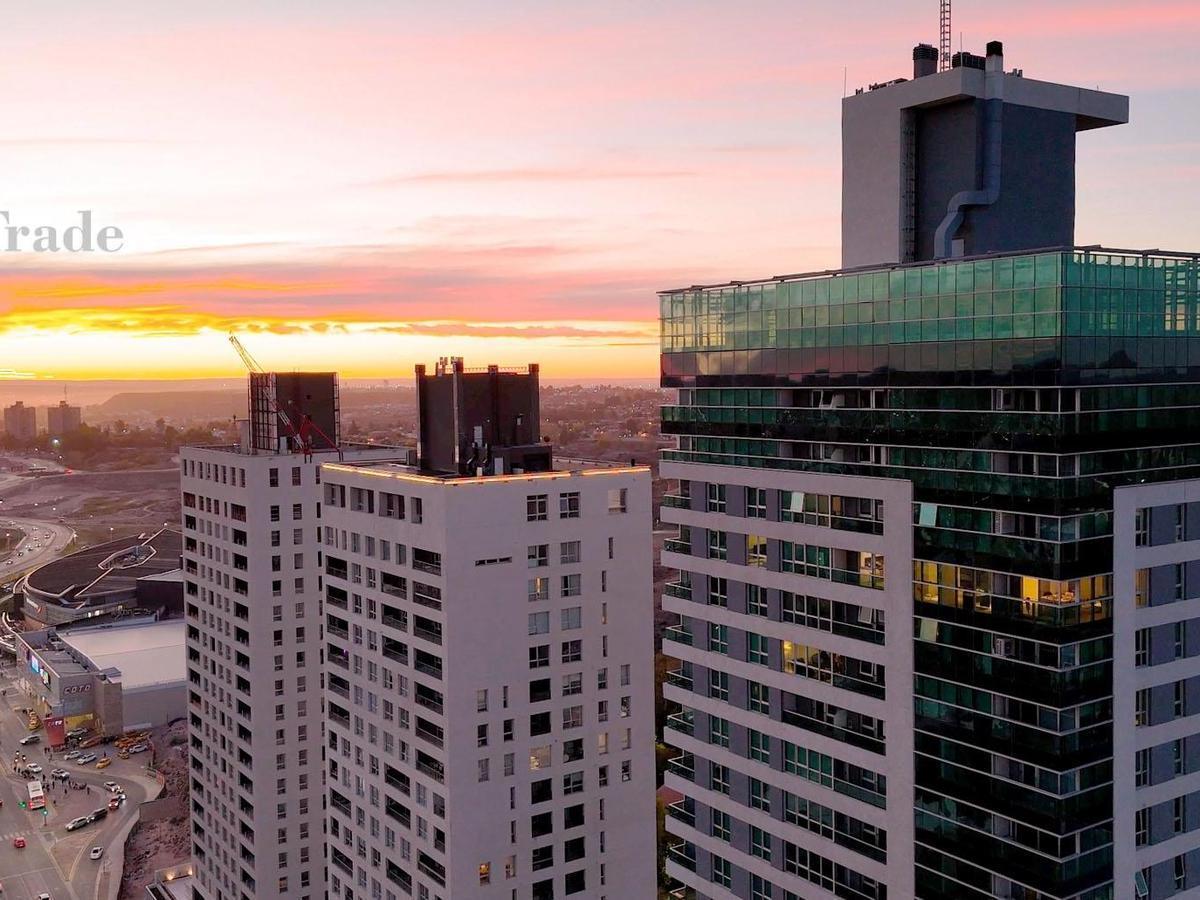 Trade Tower ,av. Doctor Ramón, al 100