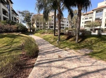 Departamento · 67m² · 7 Ambientes · 1 Cochera · Venta Departamento Dos Dorm. en Casonas del Sur