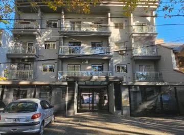 Departamento · 33m² · 2 Ambientes · 1 Cochera · Departamento en Venta