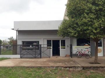 Local comercial · 84m² · Local Comercial con Terreno en Fortin Olmos