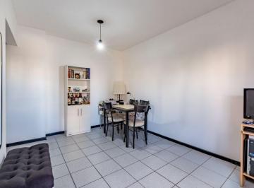 Departamento · 36m² · 2 Ambientes · Venta Departamento un Dormitorio. Abasto